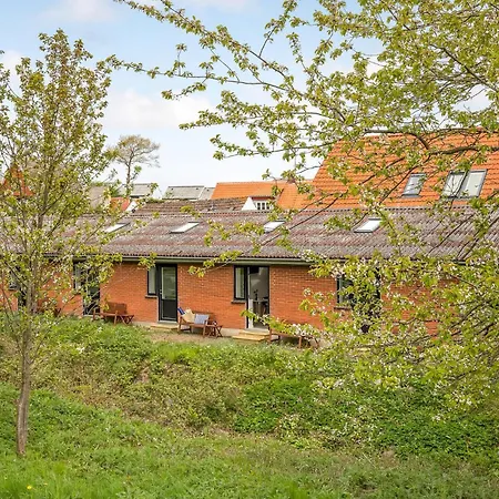 Apartment In With Wifi And 2 Bedrooms Svaneke