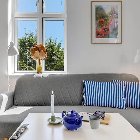 Apartment In With Wifi And 2 Bedrooms *